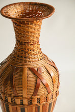 Load image into Gallery viewer, Woven Vase
